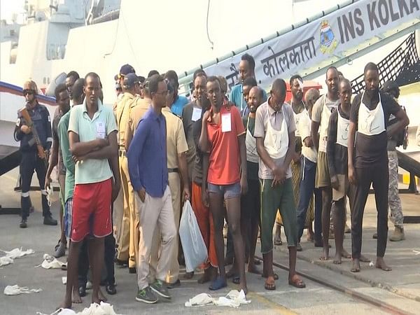 Indian Navy concludes successful Anti-Piracy Op, 35 Somali pirates handed to Mumbai Police