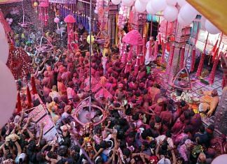 Indian markets soak in colours; traders see surge in sale as Holi fervour engulfs nation