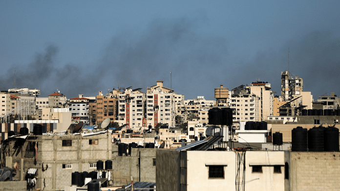 Smoke rises during an Israeli raid at Al Shifa hospital and the area around it, amid the ongoing conflict between Israel and the Palestinian Islamist group Hamas, in Gaza City, March 21, 2024. Reuters/Dawoud Abu Alkas