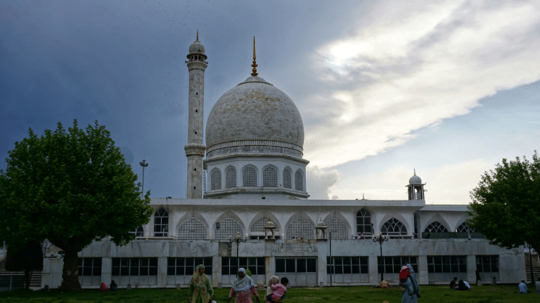 Religious & political hub with Mughal roots — Kashmir’s Hazratbal shrine, where Modi launched project