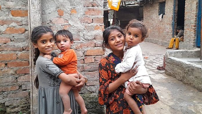 Pakistani Hindu Refugee children outside their homes at Majnu Ka Tilla | Shivani Mago | ThePrint
