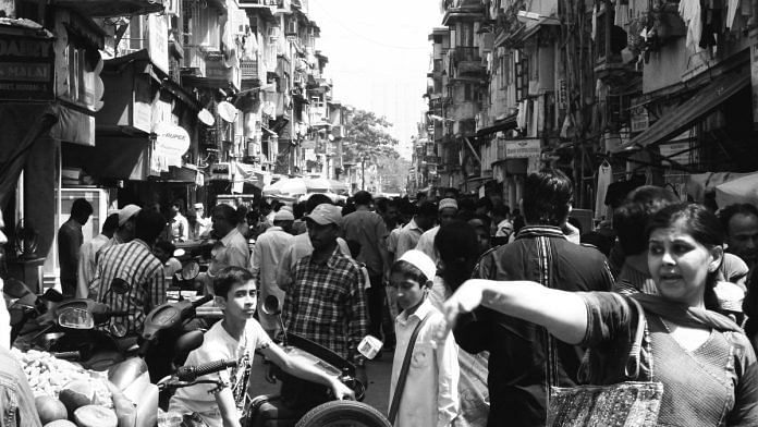 File photo of a crowded street | PDPics