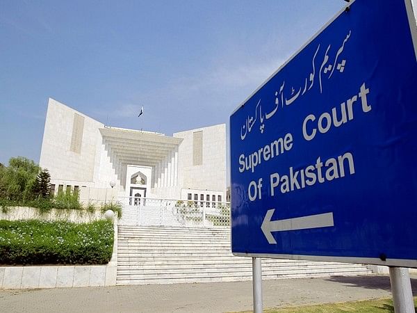 Pakistan Tehreek-e-Insaf says govt behind 'poisonous letters' to judges