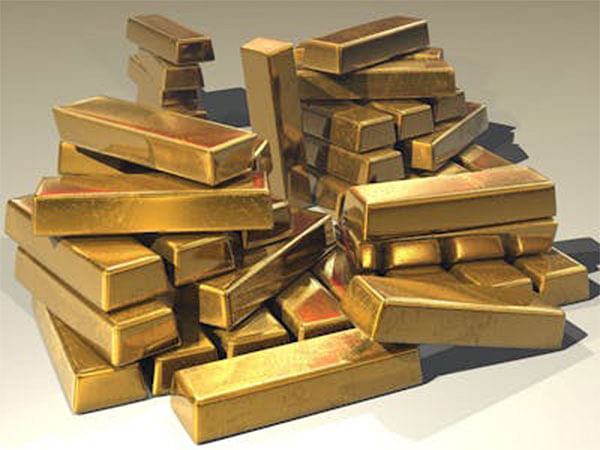 India's Reserve Bank leads surge in gold reserves amid global central bank slowdown