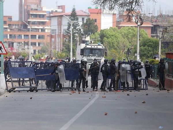 Clash erupts between protestors and police in Kathmandu, 6 injured and 4 arrested