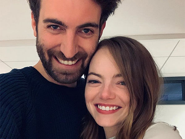 Emma Stone in talks to feature in husband Dave McCary's directorial