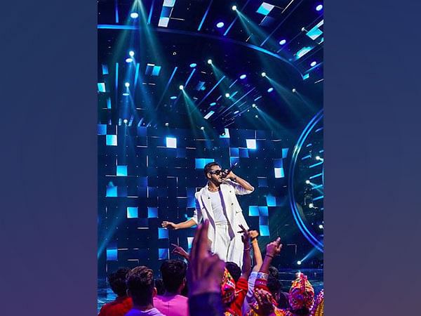King to perform in Bangladesh