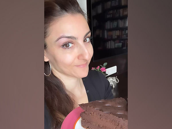 Soha Ali Khan relishes cake after sweating it out at gym – ThePrint ...