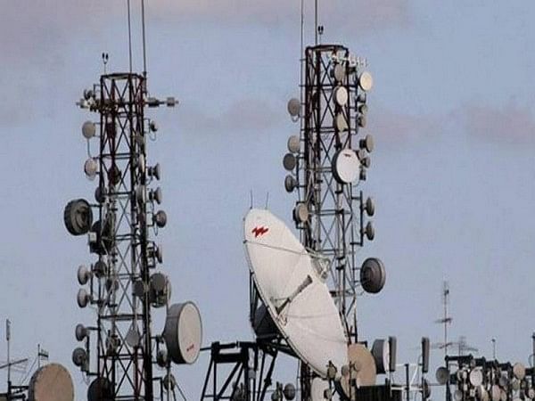 Spectrum for mobile services will continue to be allocated through auction: Sources