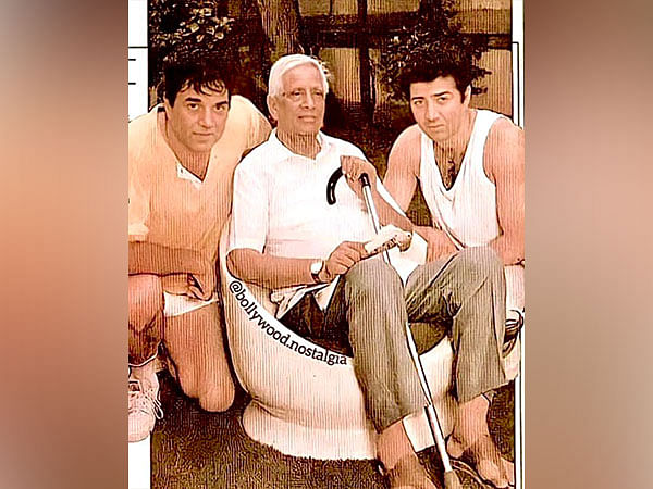 Dharmendra shares old family pic with late father and son Sunny Deol