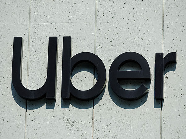 Uber suspends operations in Pakistan, decides to operate with its subsidiary brand 'Careem'