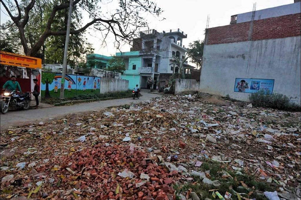 Garbage dumped outside a school at Ambedkar Tola | Praveen Jain | ThePrint