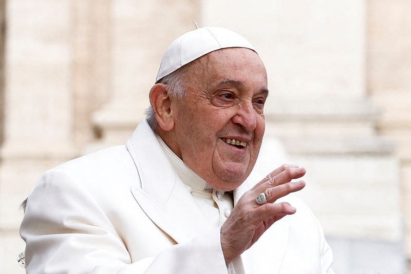 Menteri menyampaikan bahwa Paus Fransiskus berencana mengunjungi Indonesia