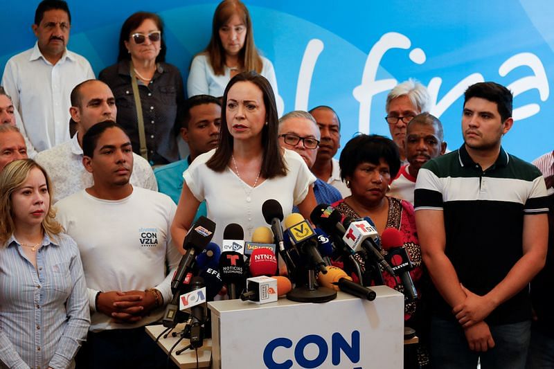 Venezuela permitirá paso seguro a Argentina a los asesores de Machado
