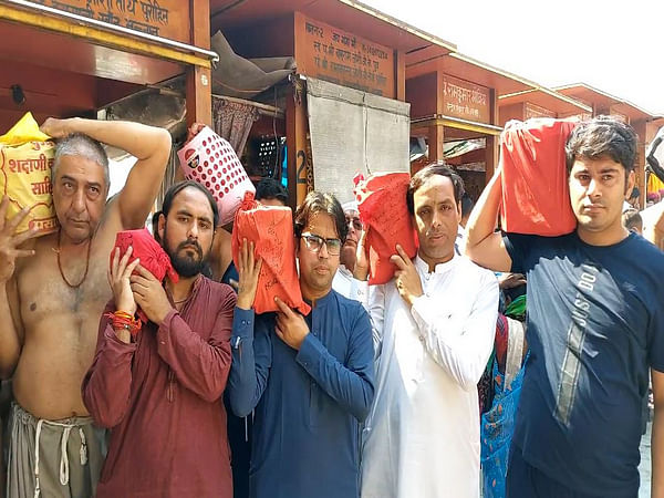 Pakistani Hindus undertake spiritual journey in Haridwar, immerse ancestors' ashes in Ganga 