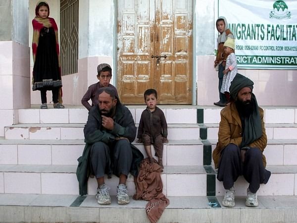 Afghan migrants deported from Pakistan, Iran criticises mistreatment