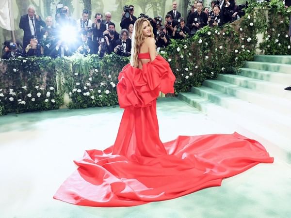 Shakira makes Met Gala debut in voluminous red gown 