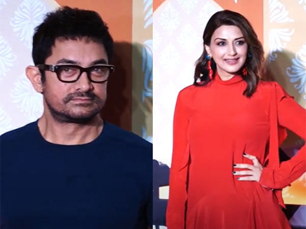 25 years of 'Sarfarosh': Aamir Khan, Sonali Bendre attend special screening in style 