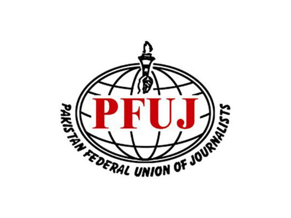 Pak journalists' union condemns government's 'fascist' move to amend defamation law 