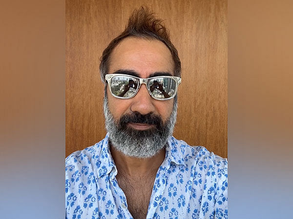 Ranvir Shorey appeals to voters to participate in upcoming Maharashtra phase 5 polls