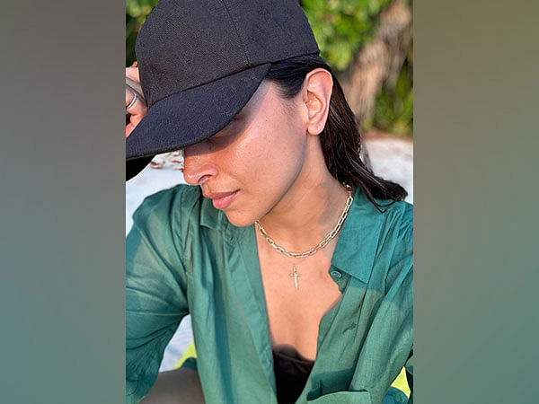 Mom-to-be Deepika Padukone's AC struggle in this scorching heat is each one of us
