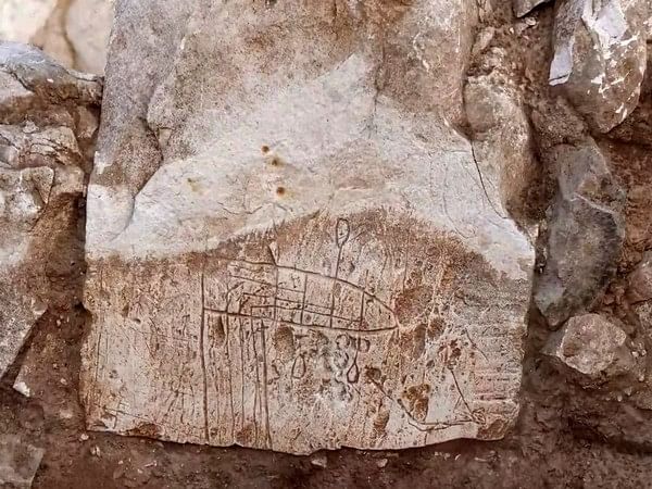 'Like a greeting from Christian pilgrims': Archaeologists find 1,500-yr-old Church wall in Negev