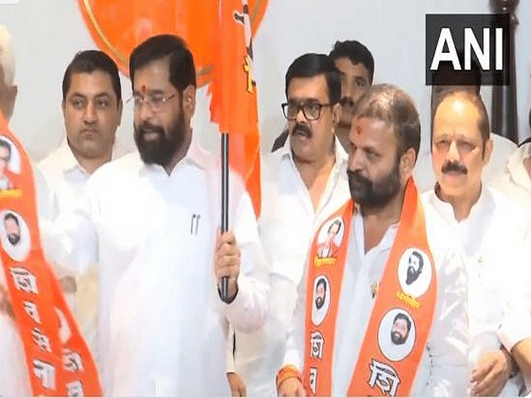 Nashik district chief Vijay Karanjkar joins Shiv Sena in the presence of Maharashtra Chief Minister Eknath Shinde | X | @ani_digital