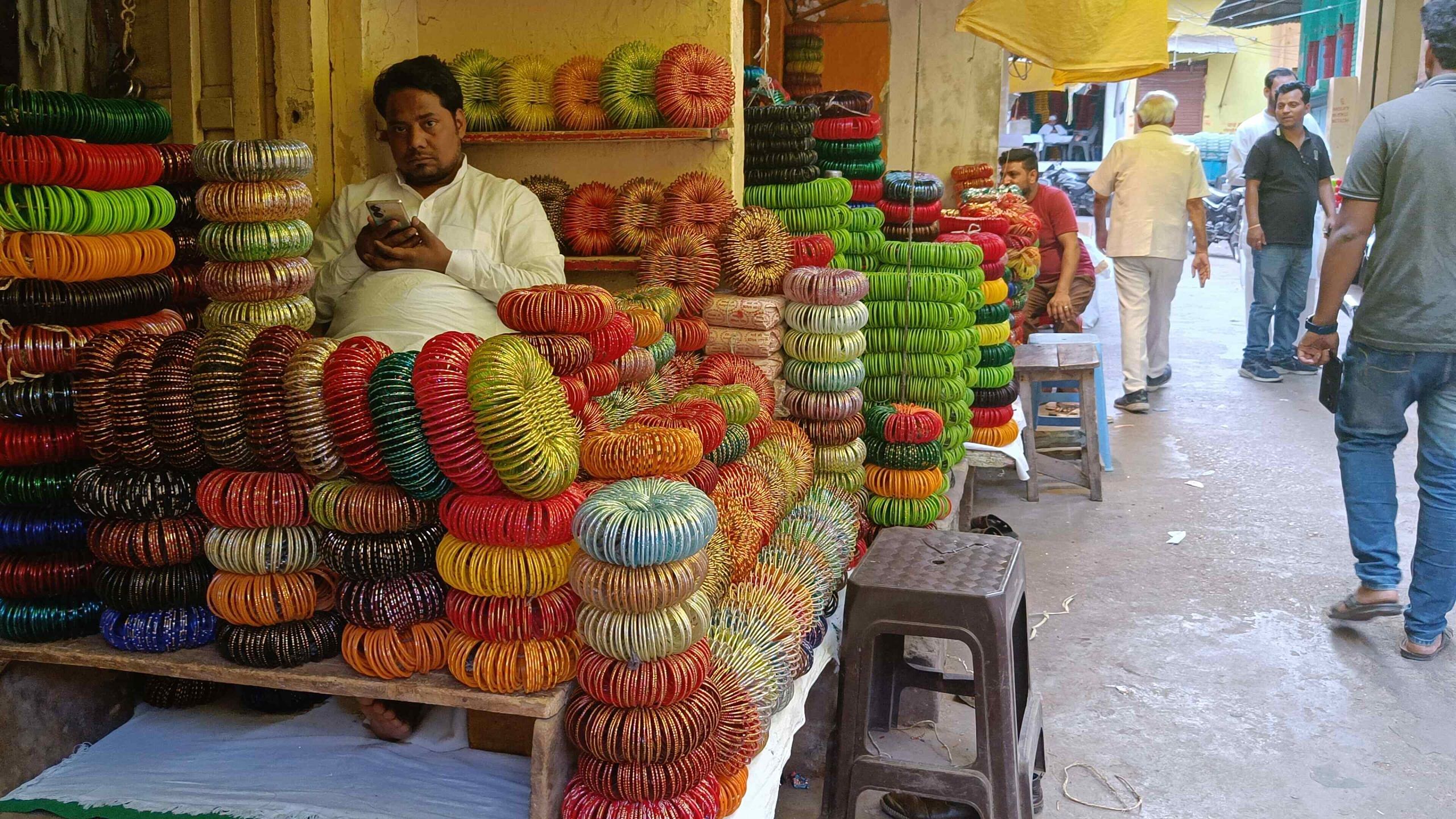 A bangle vendor at the Imam Bara bangle market in Firozabad | Krishan Murari | ThePrint 