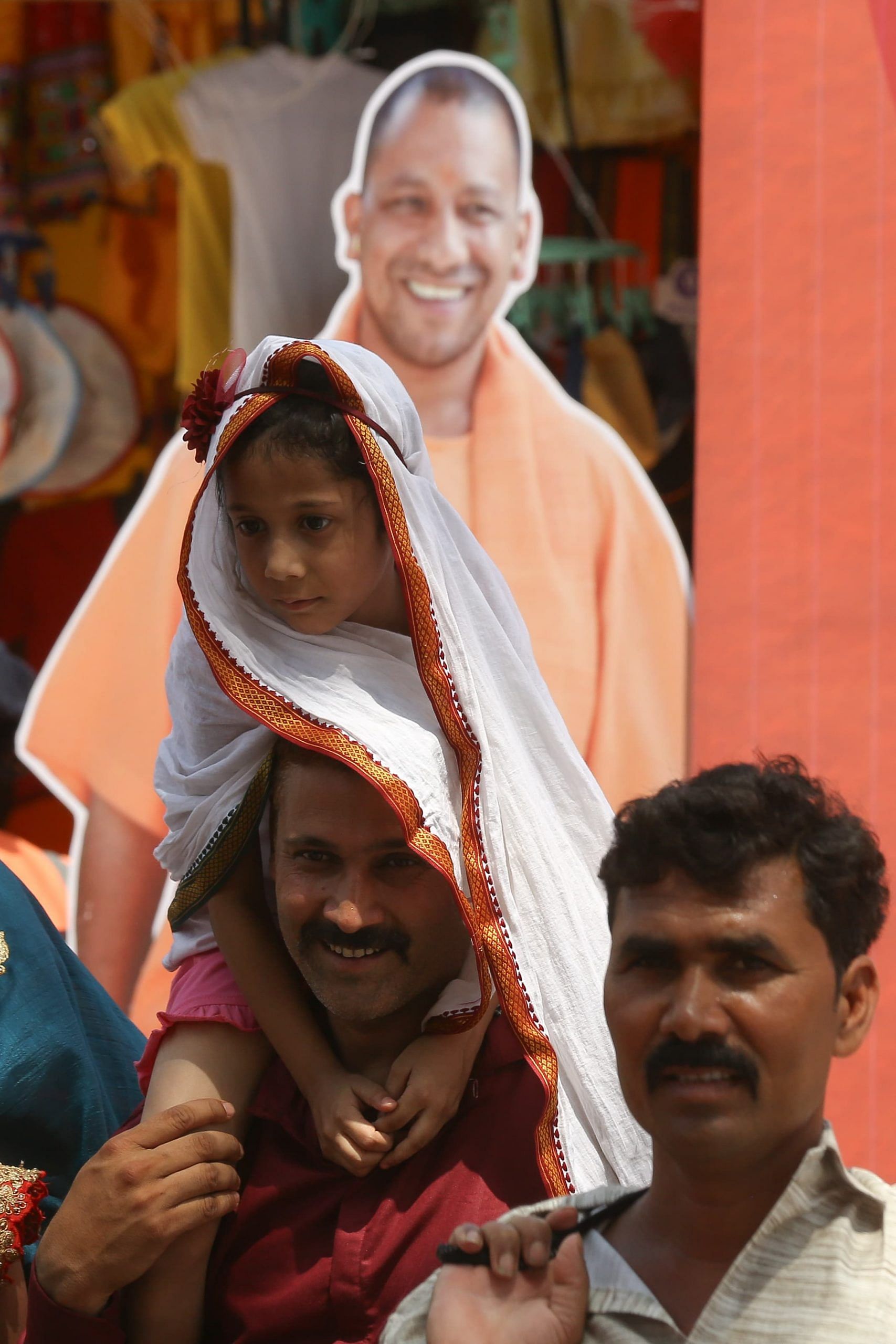 Individuals of all ages, from the elderly to children and youth, gather for the roadshow | Singh Bisht | ThePrint