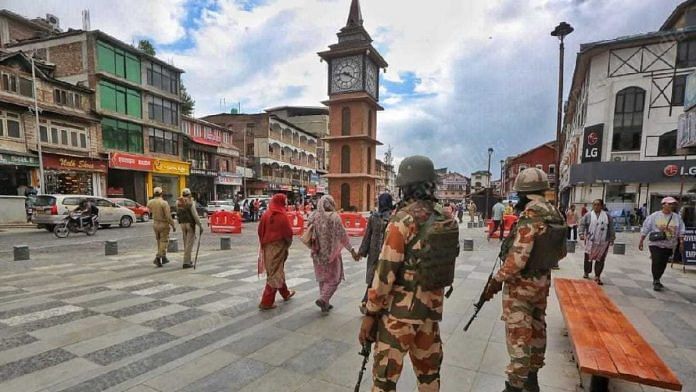 Security personnel stationed at Srinagar's Lal Chowk | Praveen Jain | ThePrint
