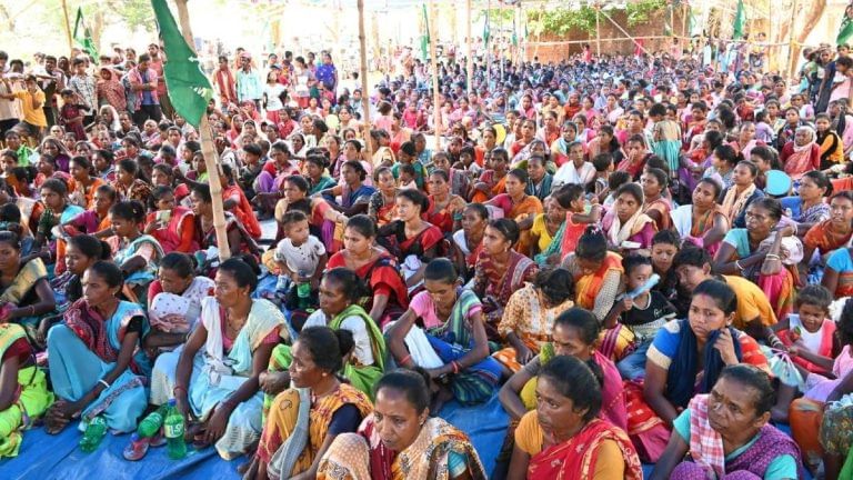 Prestige at stake in heart of Santhal Pargana, JMM & BJP battle it out for glory in Dumka