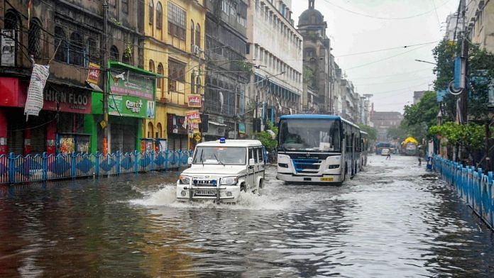 Heavy rainfall triggered by Cyclone Remal in Kolkata | ANI