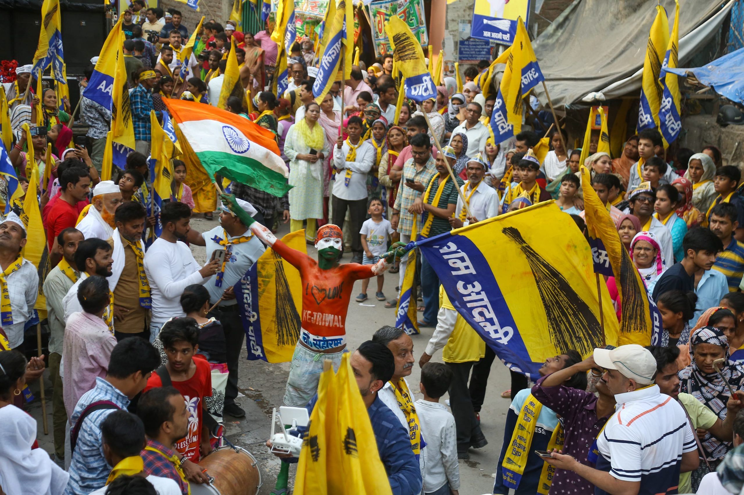 Huge crowd reach mehrauli to welcome CM kejriwal | Suraj Singh Bisht | ThePrint