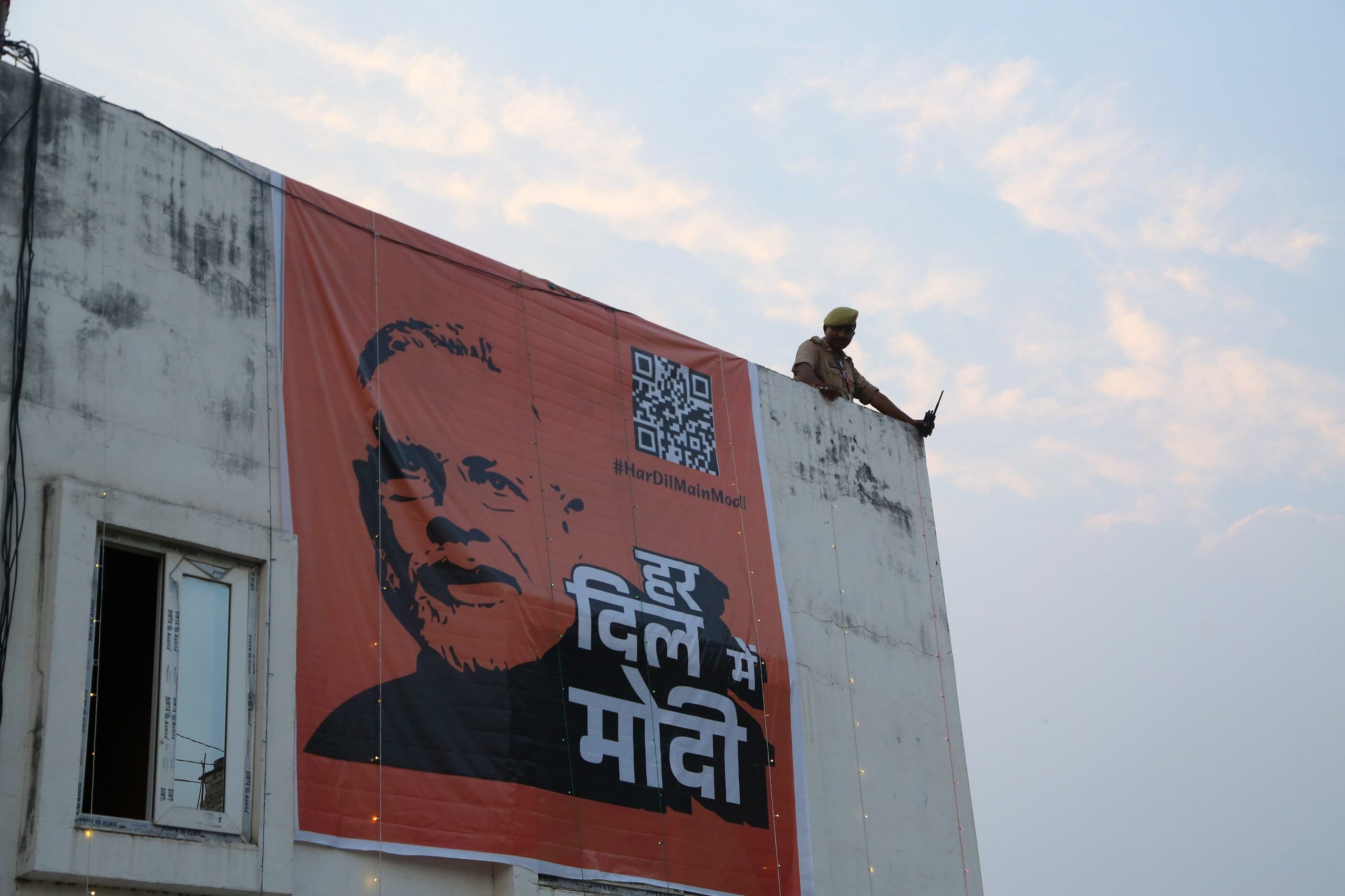 Uttar Pradesh Police overseeing the roadshow | Suraj Singh Bisht | ThePrint