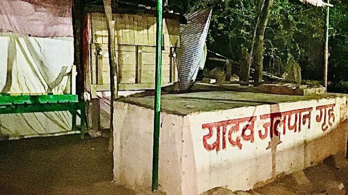 A tea stall in a Yadav-dominated village in Tiloi | Photo: Shikha Salaria, ThePrint