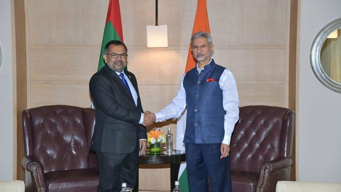 Maldives foreign minister Moosa Zameer with EAM S. Jaishankar in New Delhi | X: Moosa Zameer