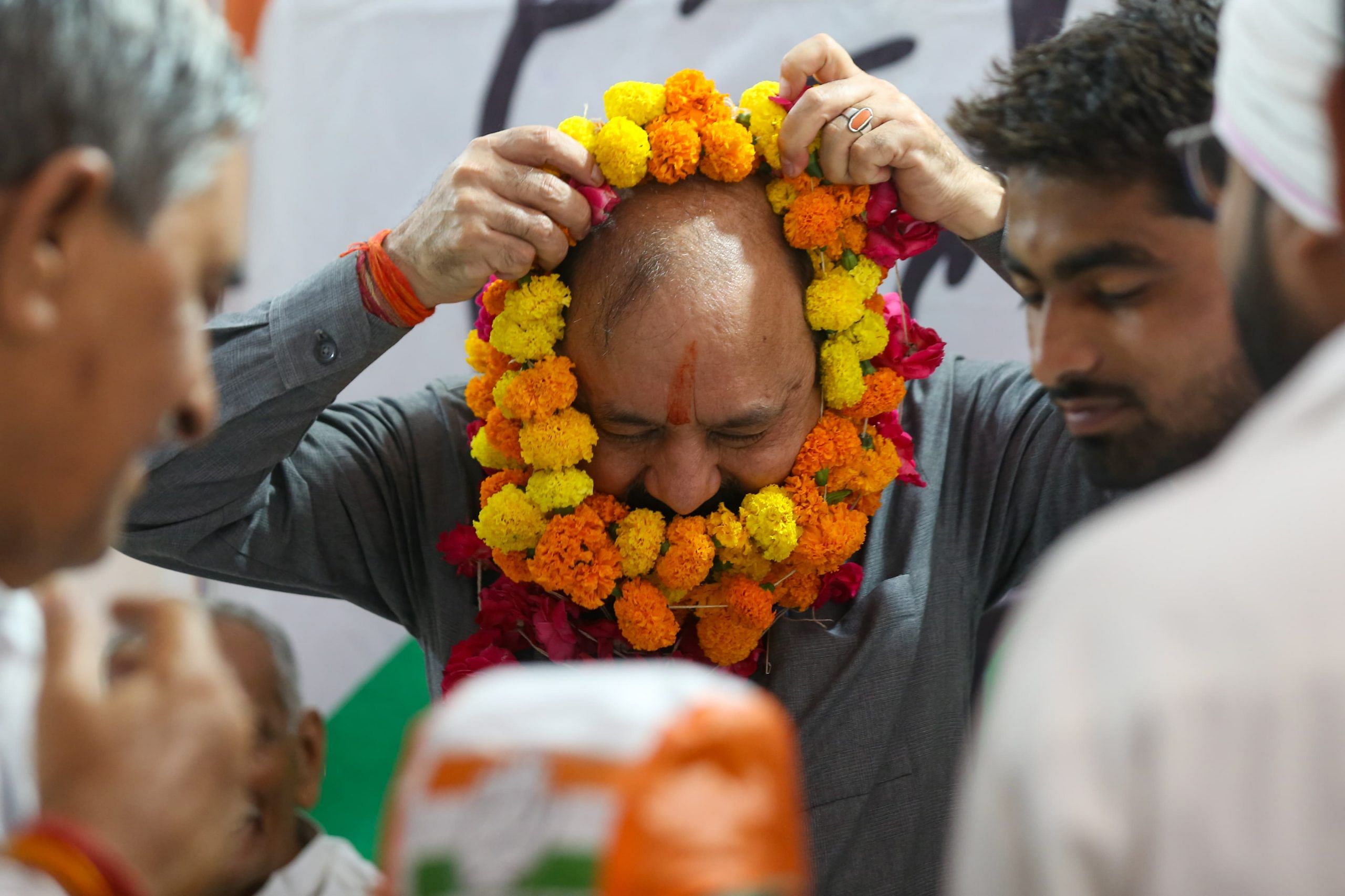 Kishori Lal Sharma receives a garlanded welcome | Suraj Singh Bisht | ThePrint