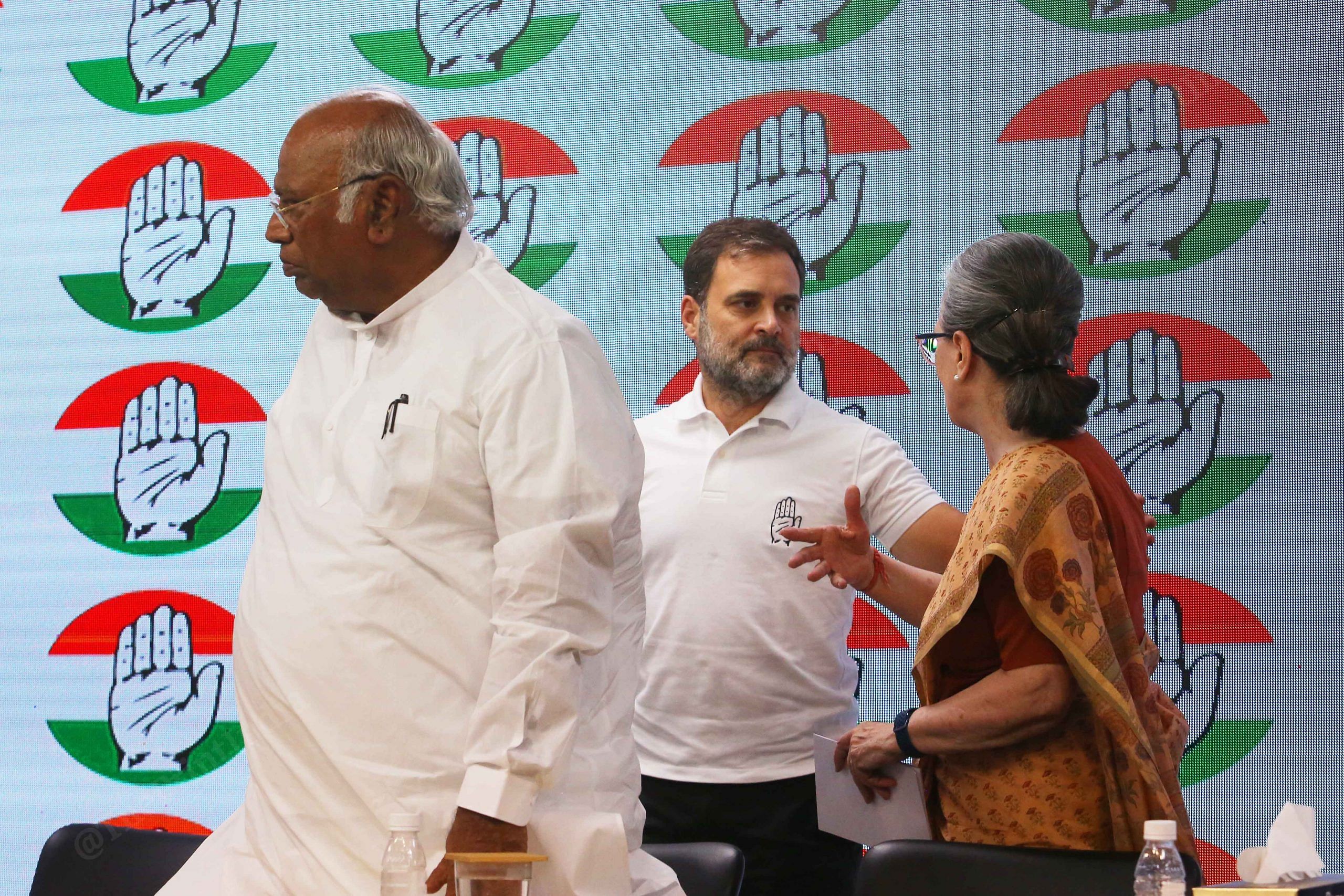 Kharge, Rahul and Sonia at the Congress office | Praveen Jain | ThePrint