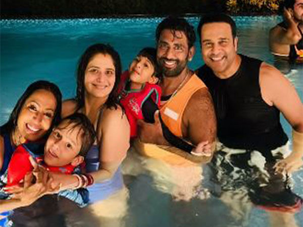 Arti Singh shares glimpse of Krushna Abhishek's birthday bash in latest post
