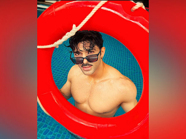 Heeramandi fame Taha Shah Badussha drops fun pics from his summer weekend