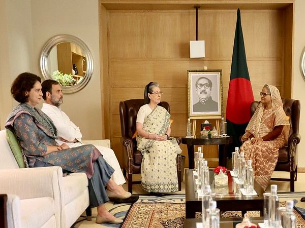 Sonia Gandhi, Rahul, and Priyanka meet Bangladesh PM Sheikh Hasina after PM Modi's oath ceremony