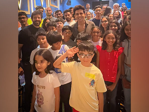 Kartik Aaryan shares 'priceless moments' with kids at 'Chandu Champion' screening