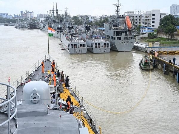 Indian Navy Ship Ranvir arrives in Bangladesh for operational deployment