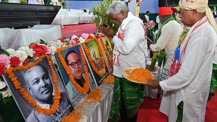 CM Champai Soren paying homage to prominent icons at the event in Ghatshila on 23 June | Niraj Sinha | ThePrint