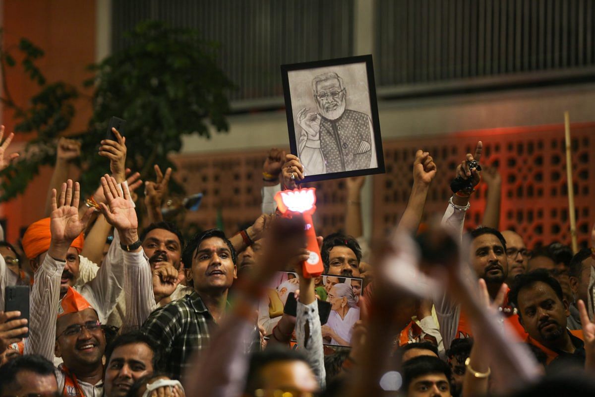 BJP supporters gave a rousing welcome to PM Modi at the party headquarters | Suraj Singh Bisht | ThePrint