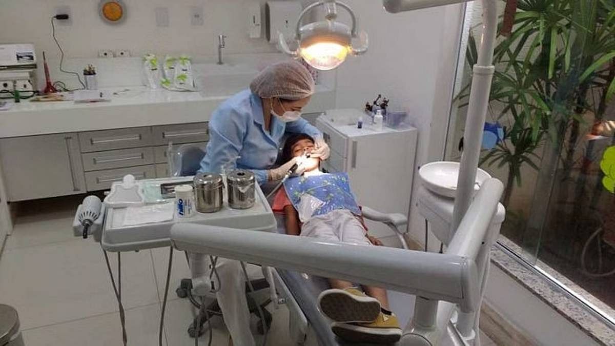 ‘Untrained, unregistered’ staff doing dental procedures — toothsi, other start-ups under scanner – ThePrint – Select