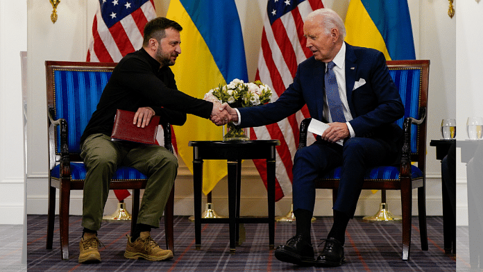 U.S. President Joe Biden with Ukrainian President Volodymyr Zelenskiy | File Photo | REUTERS/Elizabeth Frantz