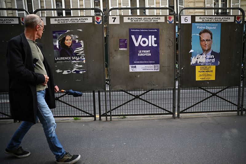 Macron's ministers say a polarising French election risks stoking ...