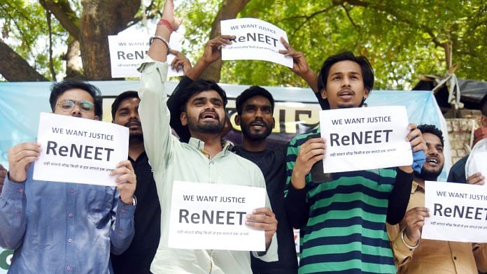 Students protest against alleged irregularities in NEET examination at Jantar Mantar in New Delhi, Wednesday | ANI