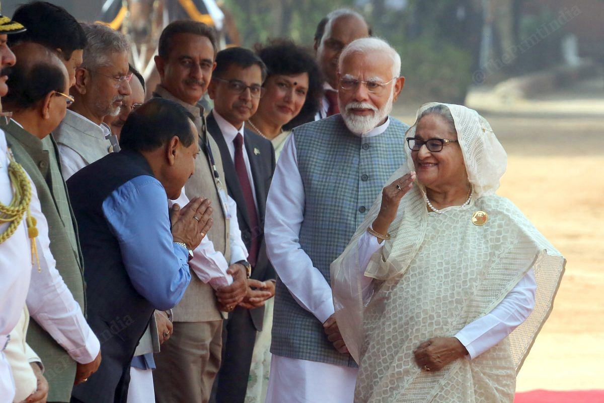 PM Modi introducing Bangladesh PM Sheikh Hasina to the indian delegation | Praveen Jain | ThePrint